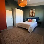 וילה Urban Oasis - Duplex Design, Piscine Privee