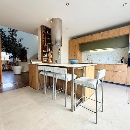 Urban Oasis - Duplex Design, Piscine Privee פרפיניין