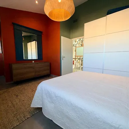 Вилла Urban Oasis - Duplex Design, Piscine Privee *