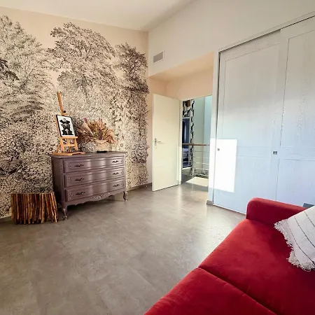 Urban Oasis - Duplex Design, Piscine Privee