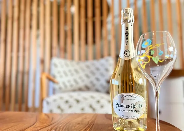 فيلة Urban Oasis - Duplex Design, Piscine Privee