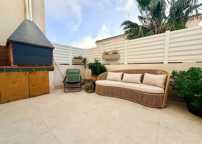 Urban Oasis - Duplex Design, Piscine Privee * بيربينيو